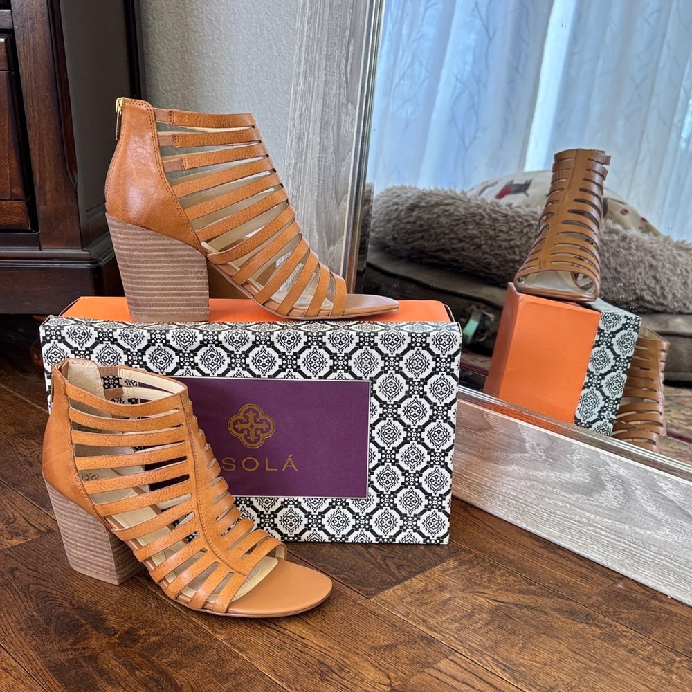 Isola Brown Strappy Heeled Boots